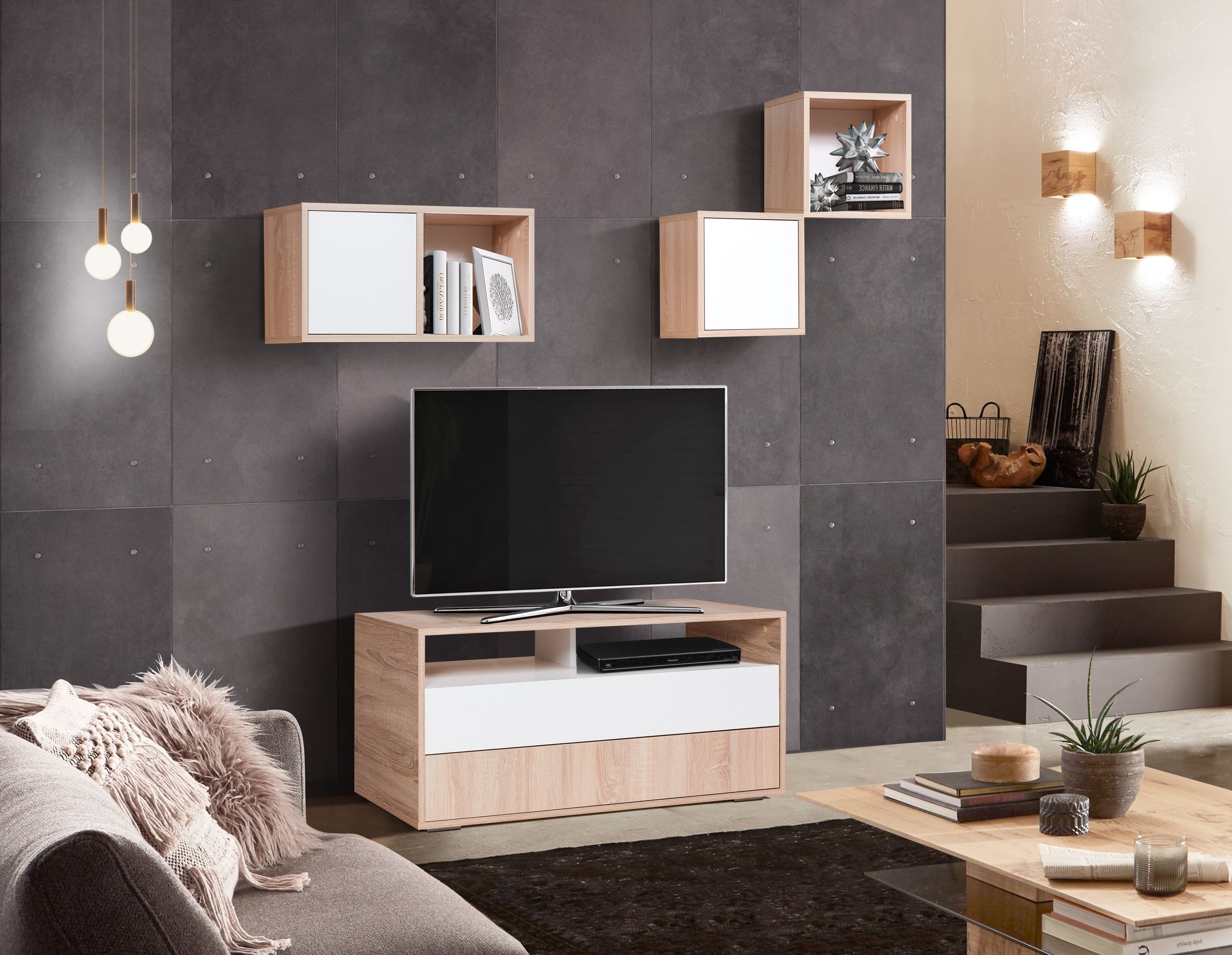 Полка " Куб-3" производства компании Мебелькласс.